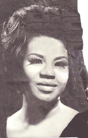 Monalisa Young photo archive: Cathryn Ballinger